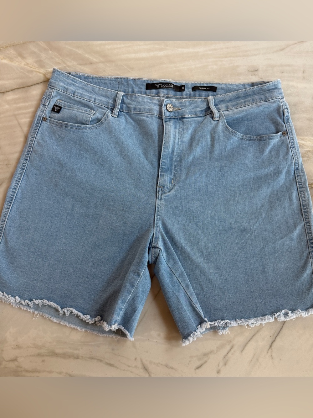 Lucky and blessed size 18 women’s shorts 6 inch inseam